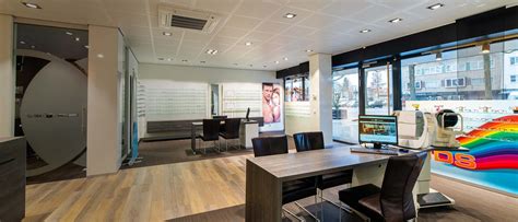 Eyecare Raamsdonksveer: uw opticien voor brillen & lenzen.